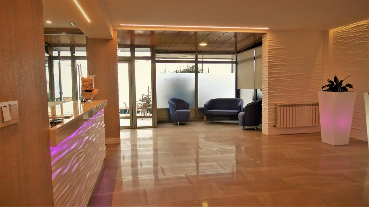 Hotel Miramar 2** Superior Playa de la Lanzada Exterior photo